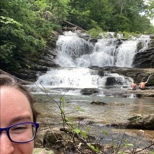 Meet your Posher, Katyra